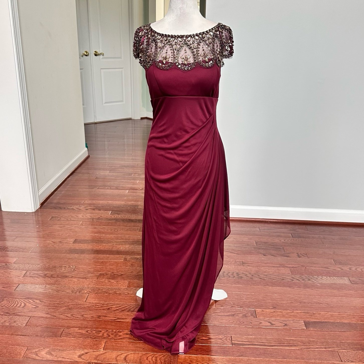 Xscape Wine Red Embellished Beaded Top Ruched Feminine Gown Dress Size 4